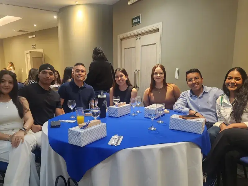 Encuentro IV egresados