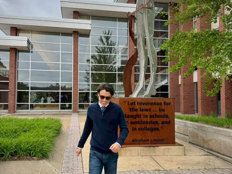 Samuel Galvis en University of Illinois